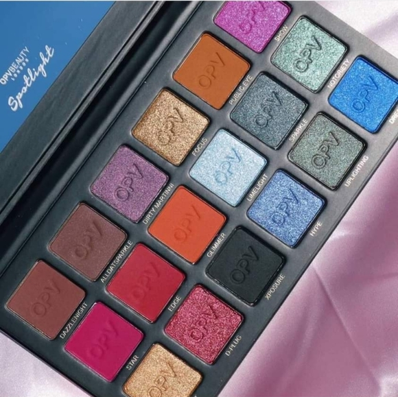 New OPV Beauty Spotlight Eyeshadow Palette - Picture 5 of 7
